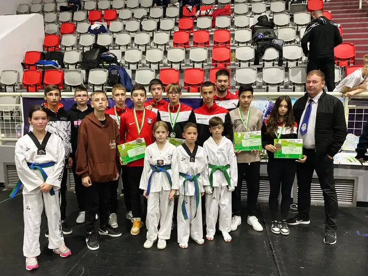 Sportivi și antrenori